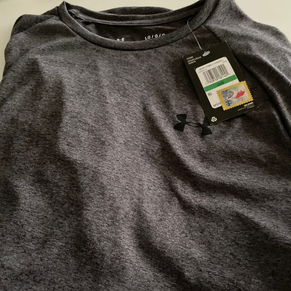 Brand New Under Armour  Dryfit